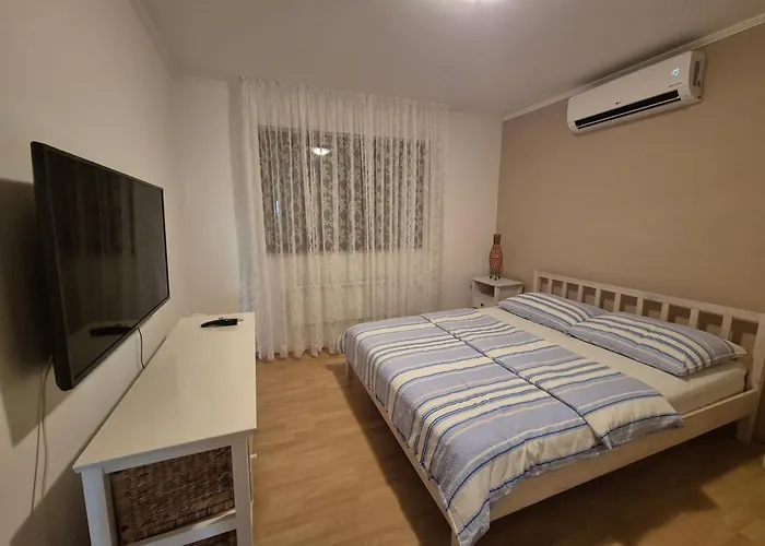 Small With Astonishing Seaview, Few Minutes From Beaches * Njivice